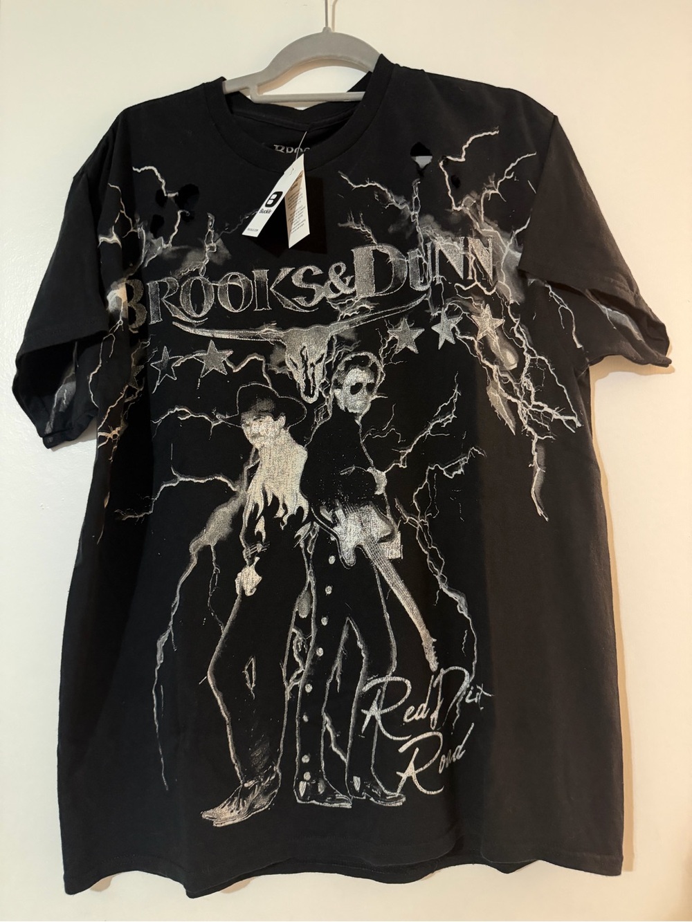 Distressed Brooks & Dunn Black Graphic Band Tee